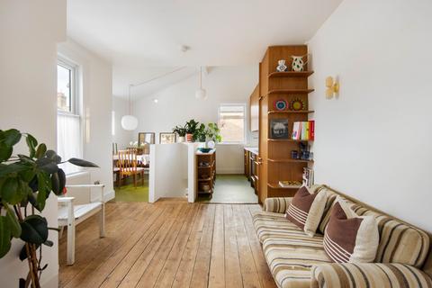 3 bedroom maisonette for sale, Francis Road, London, E10
