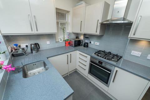 2 bedroom house for sale, Forest Glade, Highams Park