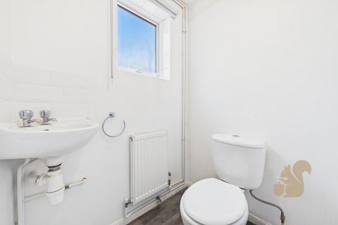 2 bedroom terraced house to rent, Felixstowe Road, Ipswich