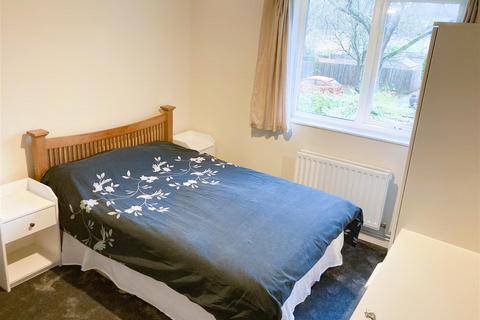 1 bed house for rent in Beatty Court, Andover