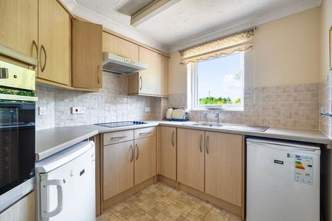 1 bedroom flat for sale, Stockbridge Road, Chichester, PO19