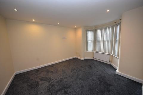 3 bedroom terraced house to rent, Woodhouse Lane, Springfield, Wigan, WN6 7LN