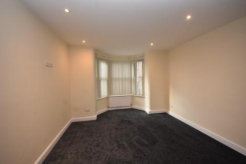 3 bedroom terraced house to rent, Woodhouse Lane, Springfield, Wigan, WN6 7LN