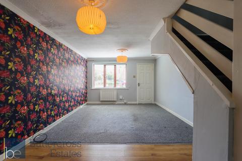 2 bedroom semi-detached house to rent, Blackthorne Close, Balderton