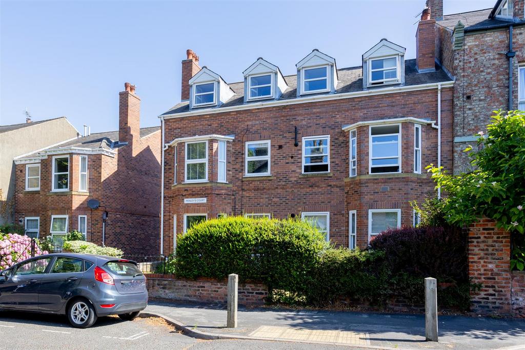 Apartment in York, The Groves, Layerthorpe - View 3