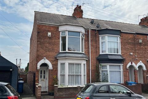 3 bedroom end of terrace house for sale, Telford Street, Hull
