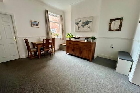3 bedroom end of terrace house for sale, Telford Street, Hull