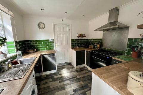 3 bedroom end of terrace house for sale, Telford Street, Hull