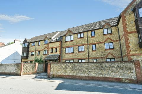2 bedroom flat for sale, Beeches Road, Cirencester