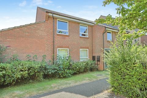 2 bedroom flat for sale, Baxter Court, Norwich