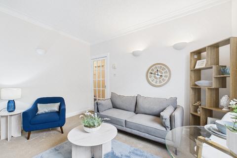 2 bedroom flat to rent, Mansfield Crescent, Hawick, TD9