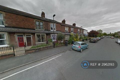 2 bed flat/apartment for rent in Stonefall Avenue, Harrogate, HG1