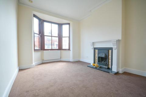 3 bedroom terraced house to rent, Park Road, Springfield, Wigan, WN6 7AQ