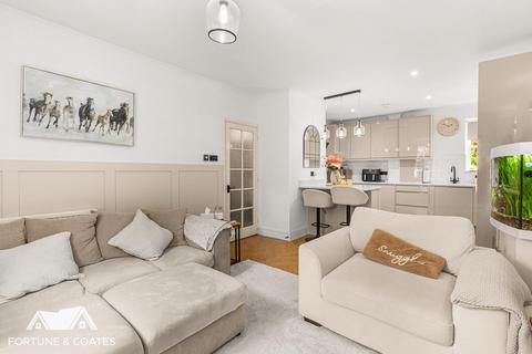 2 bedroom maisonette for sale, Pig Lane, Bishop's Stortford