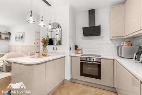 2 bedroom maisonette for sale, Pig Lane, Bishop's Stortford