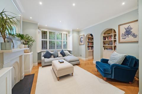 Girdlers Road, London, UK, W14