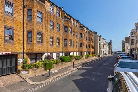 1 bedroom retirement property for sale, Western Place, Worthing