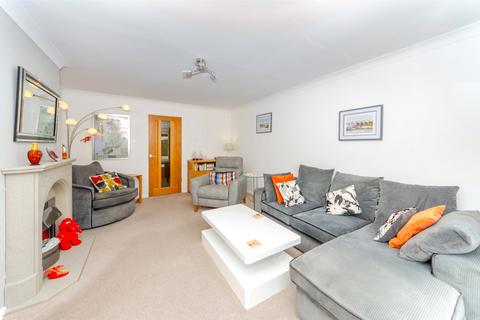 2 bedroom apartment for sale, Parc Sychnant, Conwy, LL32