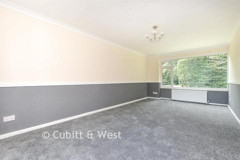 2 bedroom ground floor flat for sale, Downswood, Reigate RH2