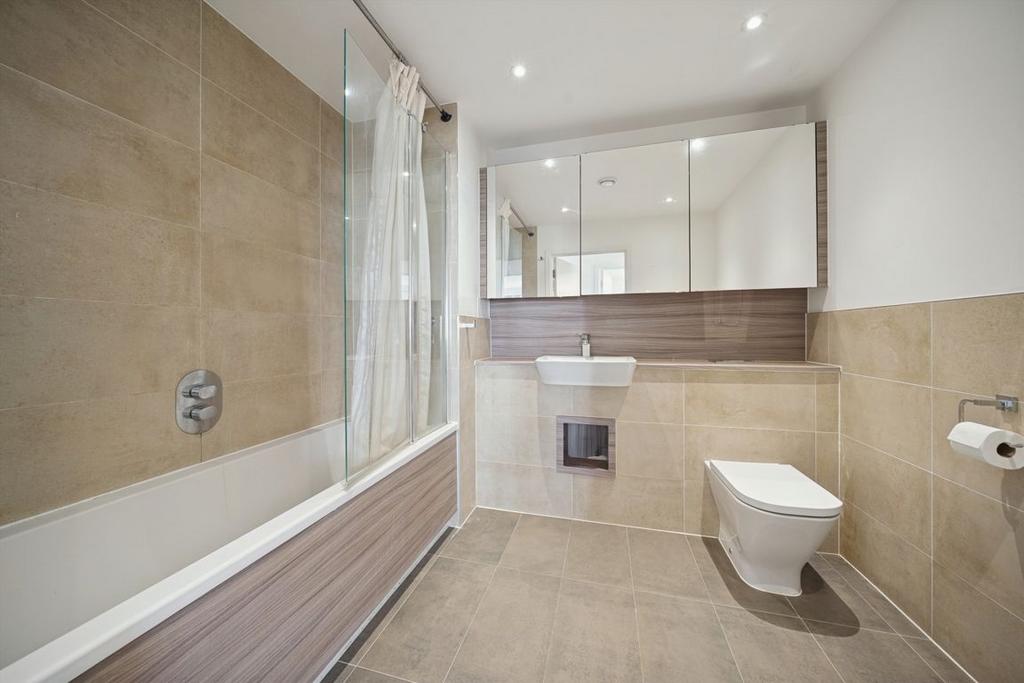 Apartment in Wembley - More