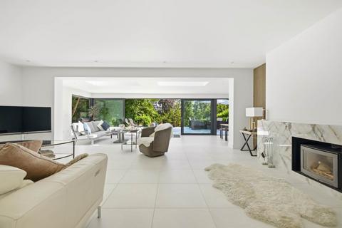 5 bedroom detached house for sale, Bois Lane, Amersham