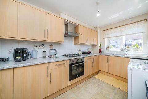 undefined, Hampton Lane, Feltham TW13