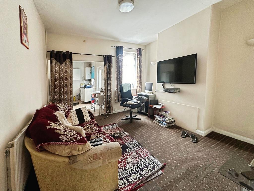 House in Leicester, City of Leicester - View 3