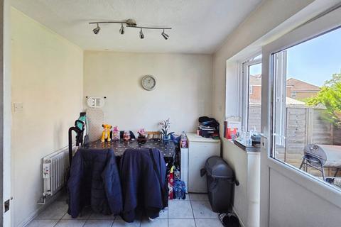 2 bedroom terraced house for sale, Graythwaite Close, Swindon