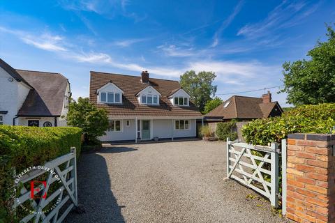 4 bedroom detached house for sale, Westwood Heath Rd, Westwood Heath CV4