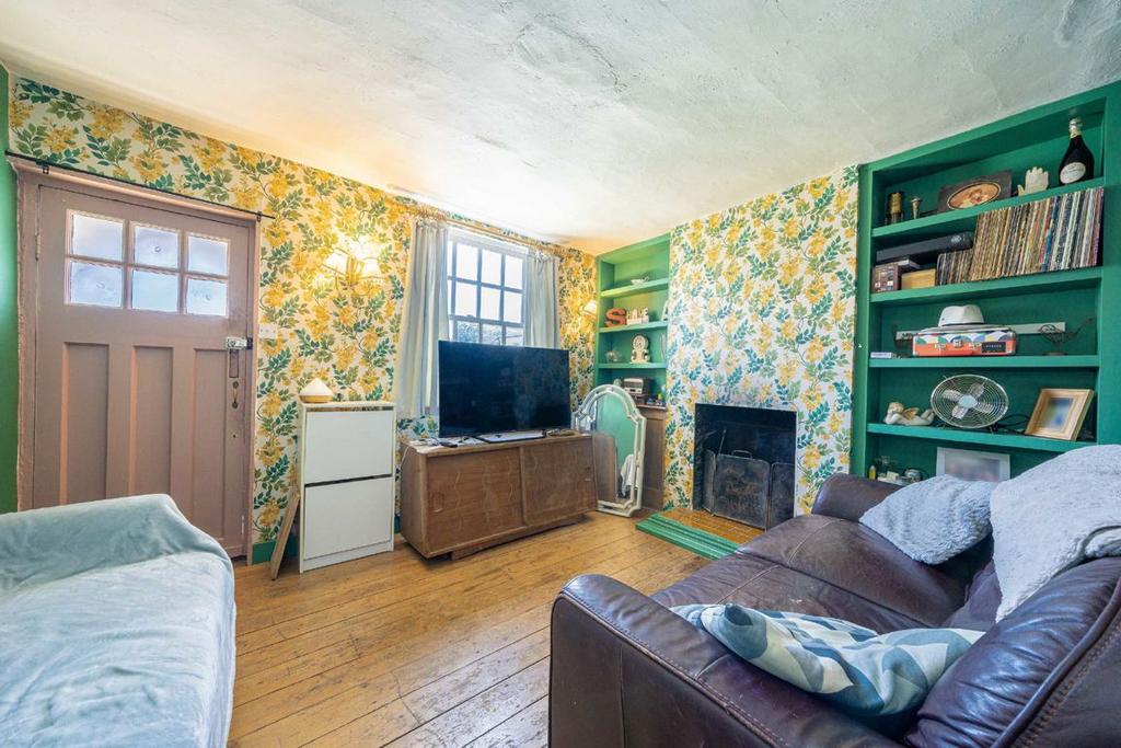 Living room, fireplace