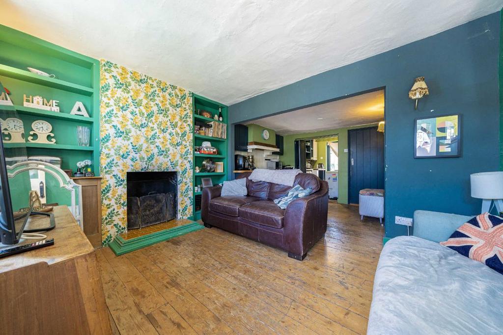 Living room, fireplace