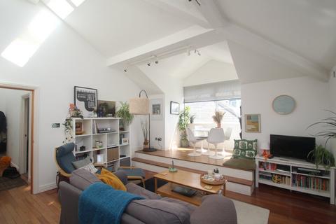 2 bed flat/apartment for rent in Station Parade, Harrogate, North Yorkshire, HG1