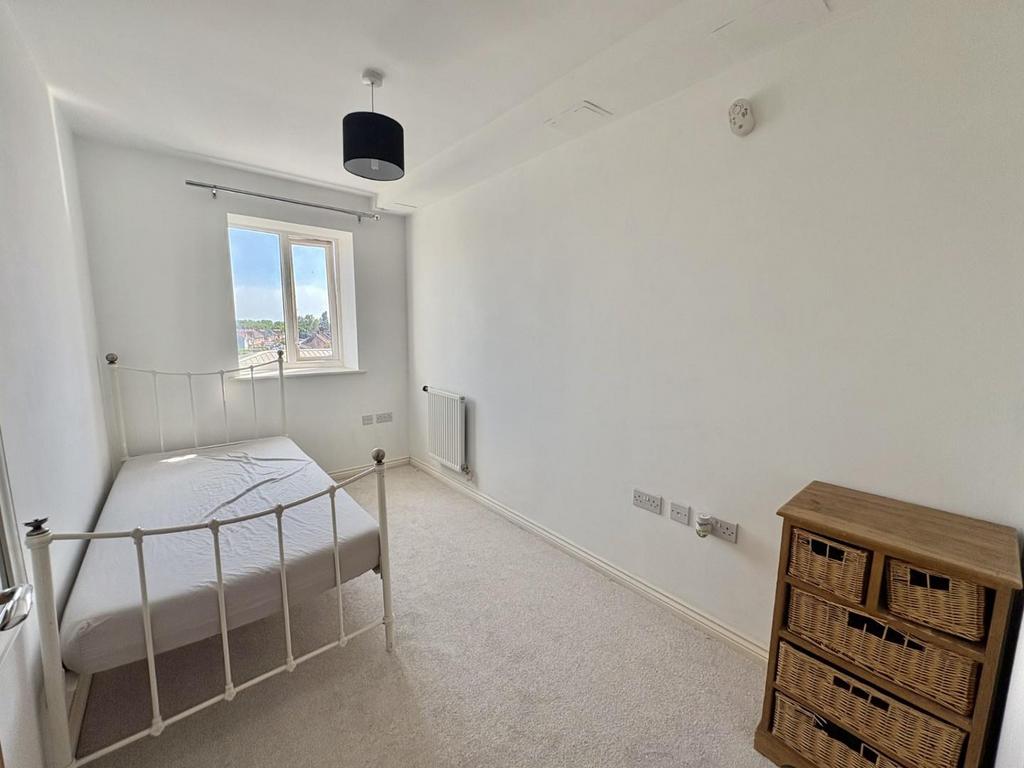 Apartment in Hayes - More
