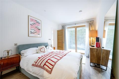 undefined, Wyles House, Prodigal Square, London E8