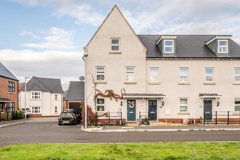 3 bedroom end of terrace house for sale, Savoy Street, Exeter
