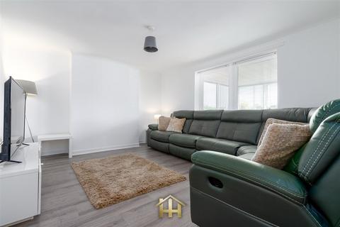 undefined, Camperdown Road, Dundee DD3