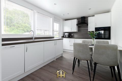 undefined, Camperdown Road, Dundee DD3