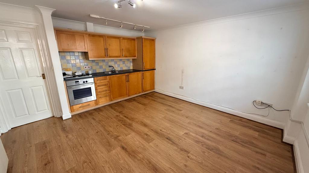 Apartment in Southampton, Below Bar, St Mary's - View 2