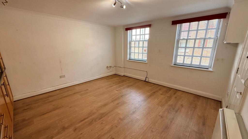 Apartment in Southampton, Below Bar, St Mary's - View 4