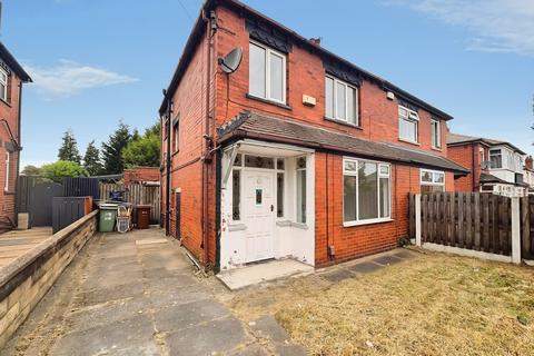 3 bedroom semi-detached house to rent, Waincliffe Mount, Leeds