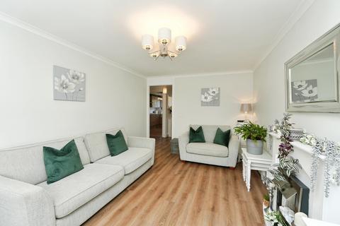 undefined, Hope Close, London, SE12