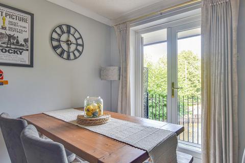 2 bedroom apartment for sale, Fitzwalter Place, Great Dunmow