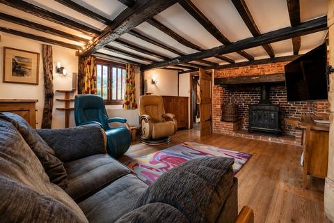 3 bedroom cottage for sale, The Street, Hollesley