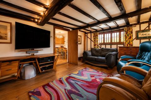 3 bedroom cottage for sale, The Street, Hollesley