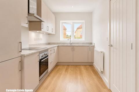 2 bedroom end of terrace house to rent, Dunnock Close, Knebworth SG3
