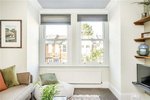1 bedroom flat for sale, Second Avenue, London SW14