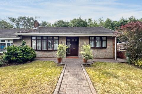 3 bedroom semi-detached bungalow for sale, Cambridge Avenue, Hebburn, Tyne and Wear, NE31 2RT