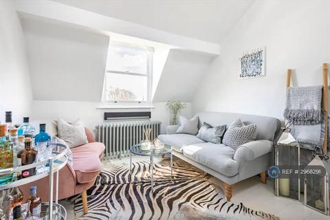 2 bedroom flat to rent, Erlanger House, London, SE14