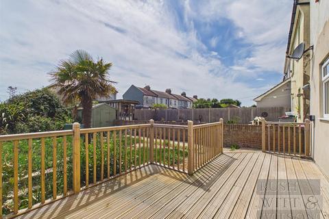 3 bedroom semi-detached house for sale, Bulverhythe Road, St. Leonards-On-Sea