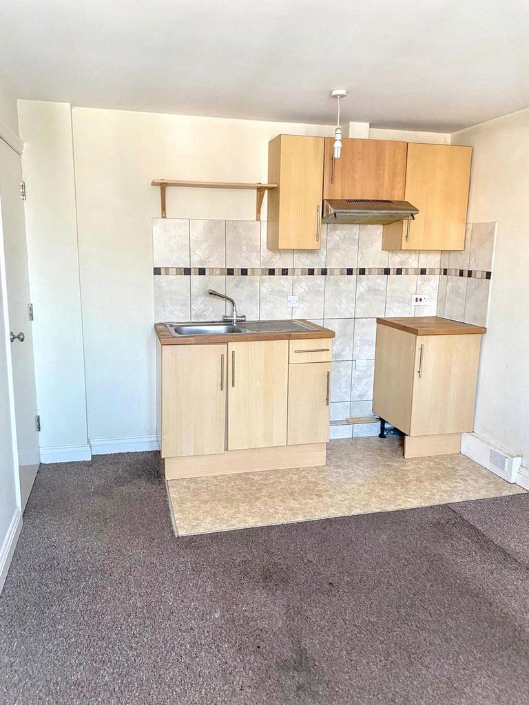 Apartment in Bournemouth - More